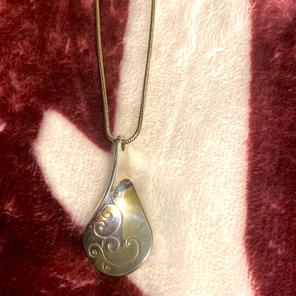 Brighton (Twirl) collection silver necklace